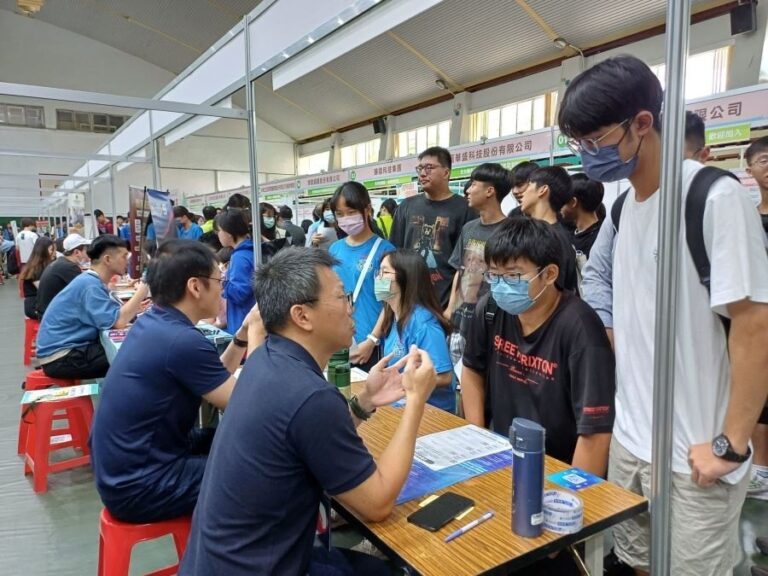 1130619勞工局舉辦畢業季聯合徵才逾千工作機會6月22日雄中登場2_0
