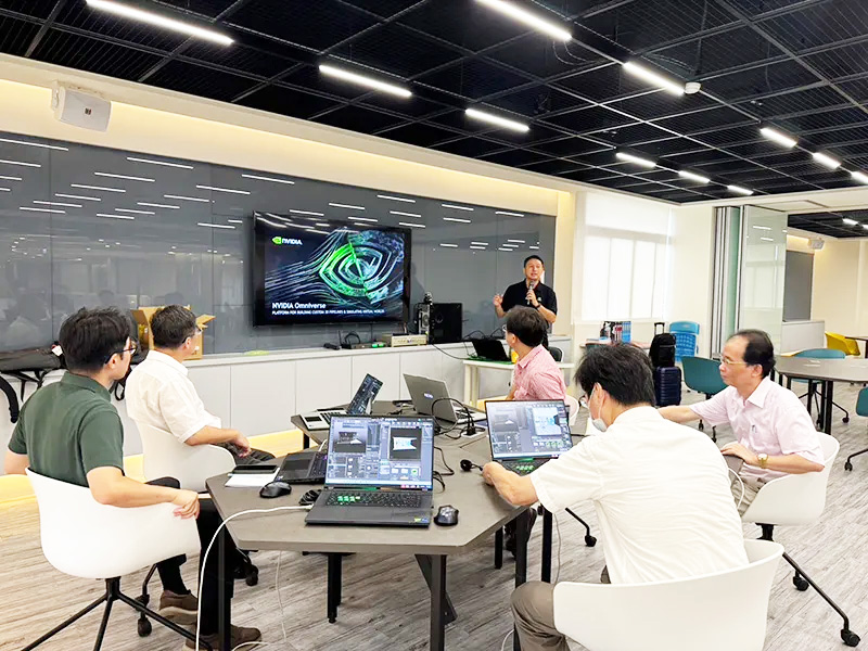 01七年深耕再精進_義守大學X_AI_教育正式進化為_2.0_從先行到領航_義守AI_無限未來