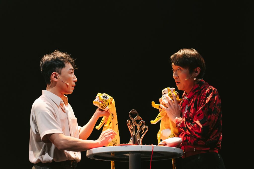 同黨劇團《父親母親》被廣大劇迷譽為「臺版《霸王別姬》」，攝影：唐健哲，衛武營國家藝術文化中心提供。