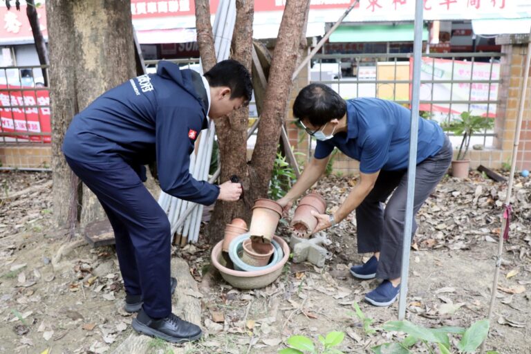 03吳立森局長參與校園傳染病防治研習，巡查校園滋生源，請學校落實防疫確保師生安心上學-2