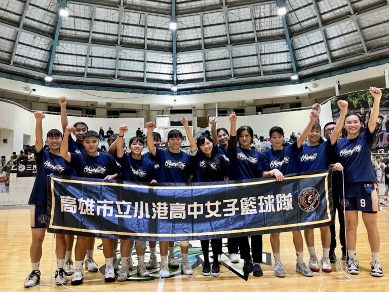 012小港高中女籃隊高市高中聯賽5戰皆捷締造校史12連霸新紀錄-1