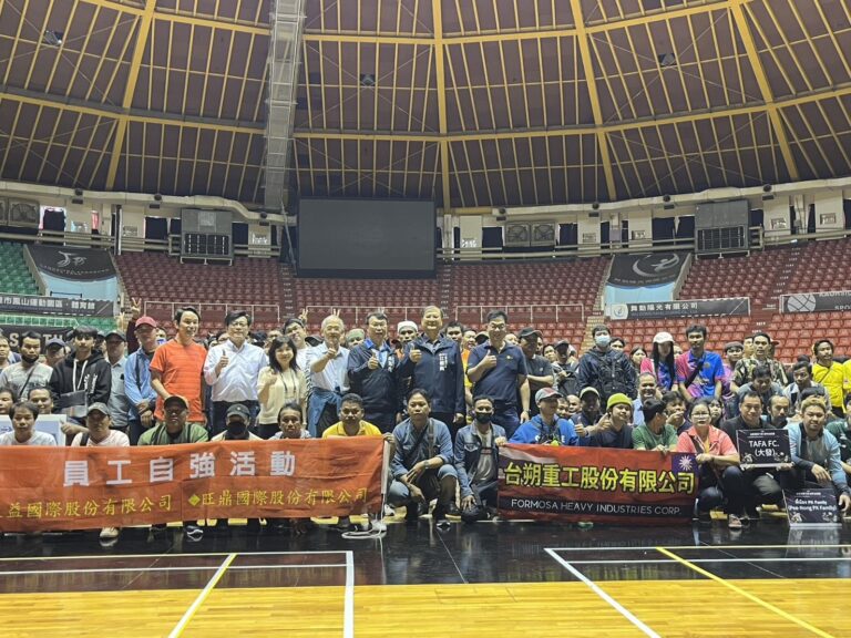 1140512勞工局_高雄舉辦泰國體育文化嘉年華移工組隊PK球技爭桂冠[就安科]_(3)_0