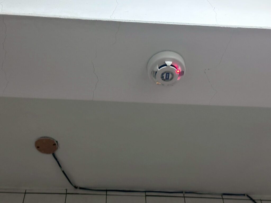 76dfbfb1-1148-4197-ab85-c80ca5551005