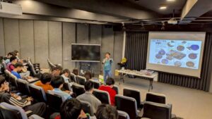 d6f96a1d-8306-425e-9a5d-649e0983fa7a