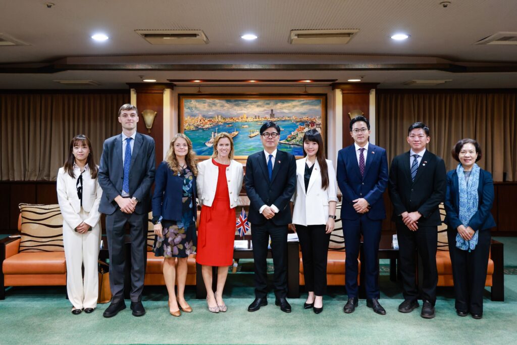 77eb530d-efa2-47a3-aee4-2ccc78d07bf5