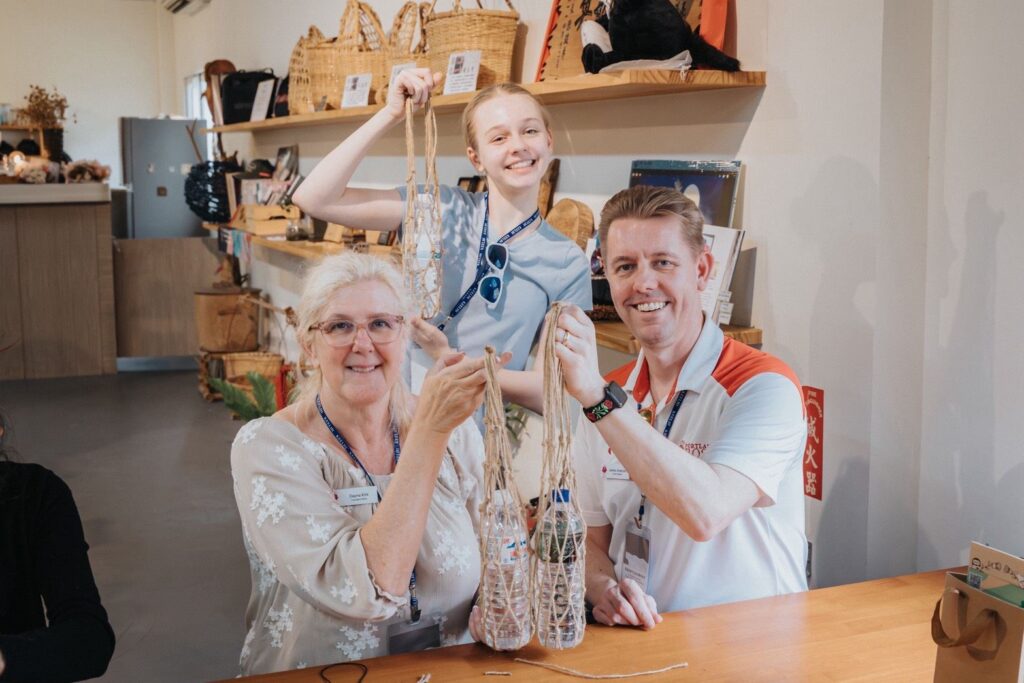 7c95ca04-36f5-49f1-8c3d-4138daff9a1c