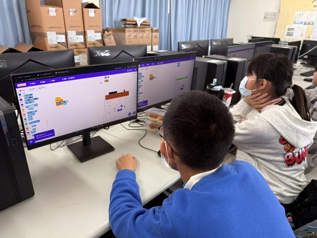 b5c1f9ab-8a9d-46fe-bd1f-4e14aca659b7