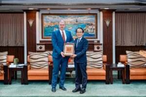 d5b90144-fbda-4cae-80b0-bcb4f40eaf25