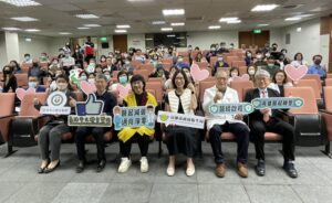 e7c2b79e-723a-4989-bfd6-1e9a458db4fc