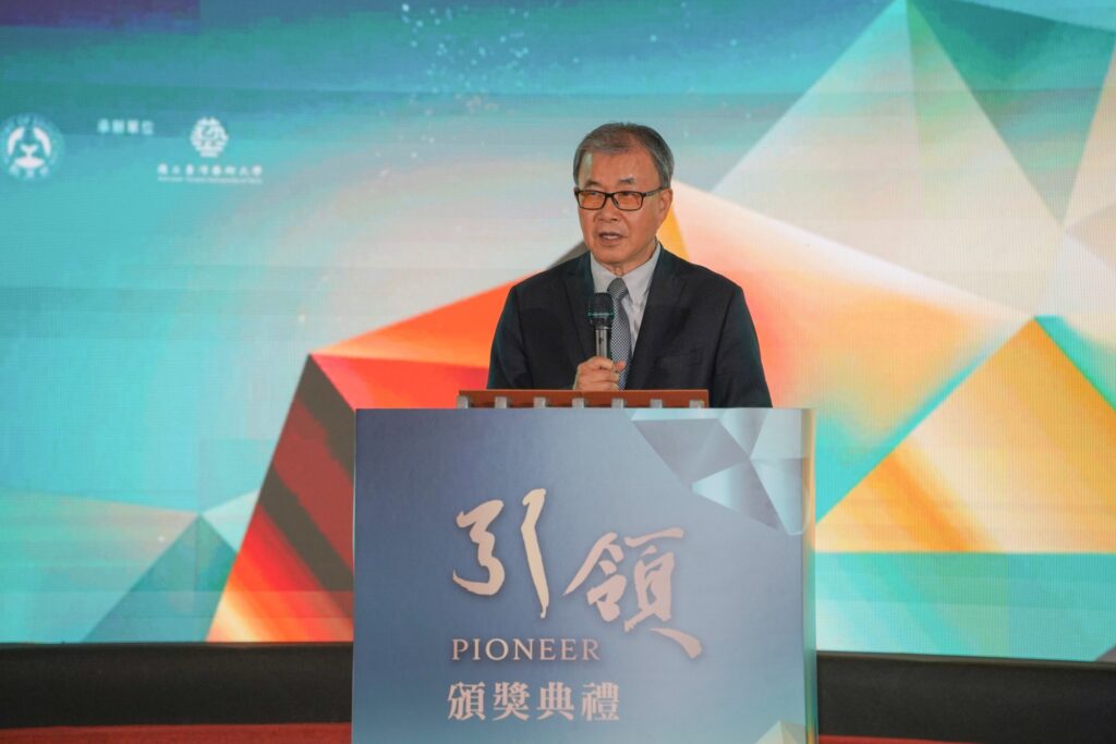 ff5dc465-9d3a-4cbc-a434-df8d5e085fa5