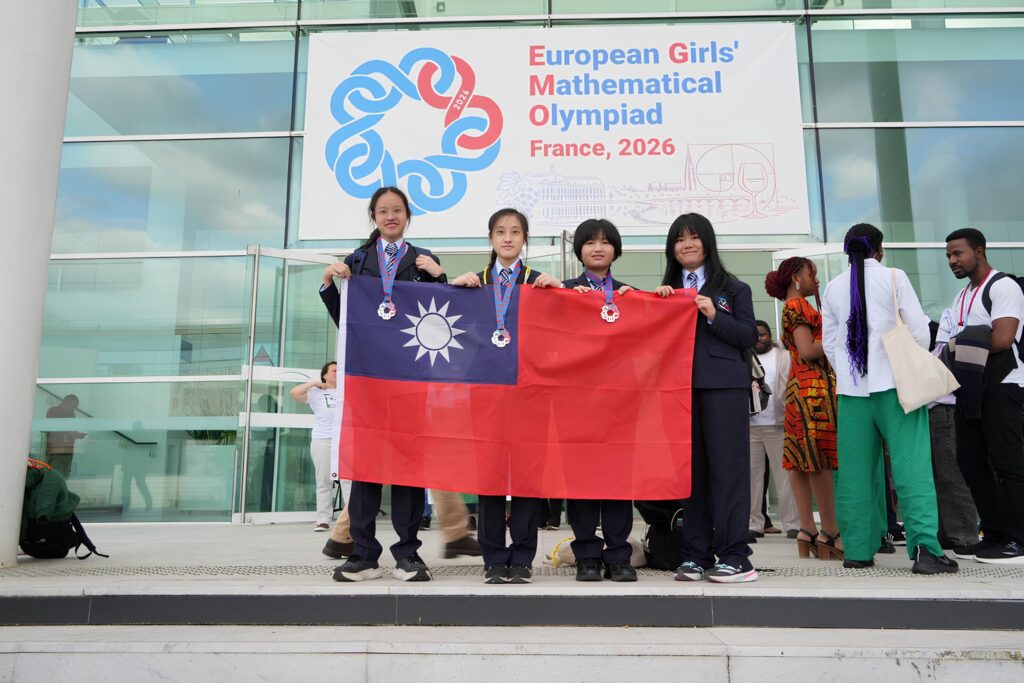 0c81b4cb-a607-47a9-b7a8-77c0b54c7c0f