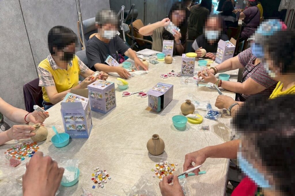 8e25276f-42eb-49de-92b1-fe1a8fa8b6e8