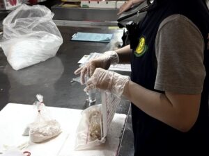 b18f0dde-3910-42f5-974a-e27fd8e503d8