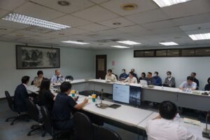 圖4、市府資訊處、交通局、水利局及工務局依兵棋推演情境逐一向專家說明