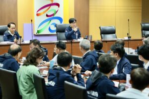 圖說1-陳其邁市長指示落實市場及攤集場環境清消，並加強周邊滅鼠工作，從源頭管理到環境整備，守護市民健康。