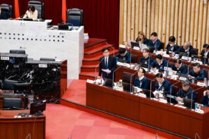 圖說：市長陳其邁今(22)日答詢針對左楠產業園區交通疏導配套措施、捷運紫線進度等議題提出說明。