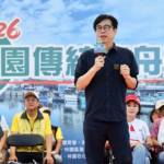 林園傳統龍舟賽熱血開戰！陳其邁鳴槍啟航、加碼萬元獎金鼓舞士氣