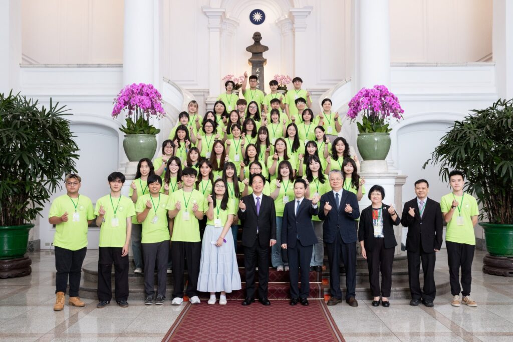 89db2f2a-d31a-49c0-a277-8bcb49887888